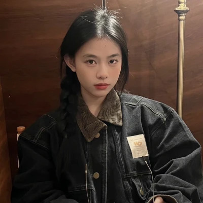 2023女性最火微信头像(精选24张)