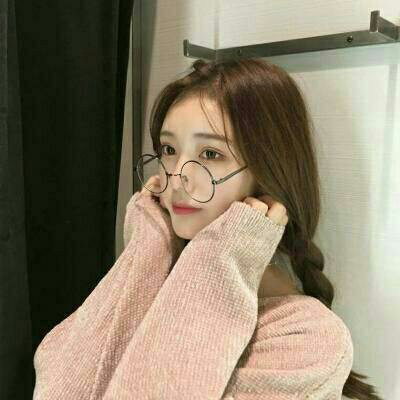 抖音2023最火女生头像(24张)