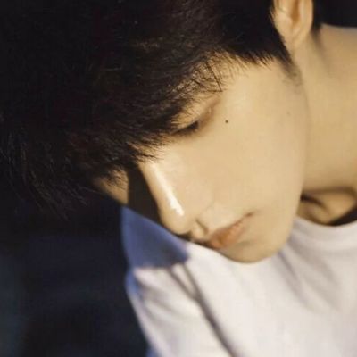 2023男生最火的头像(精选24张)