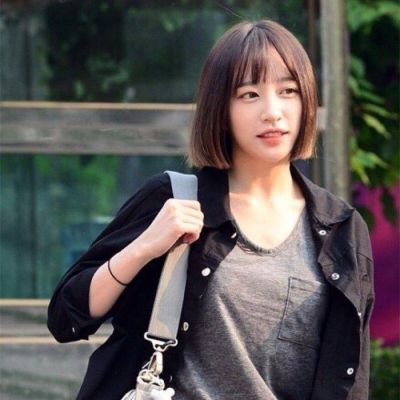 2023年最火女生生头像(24张)