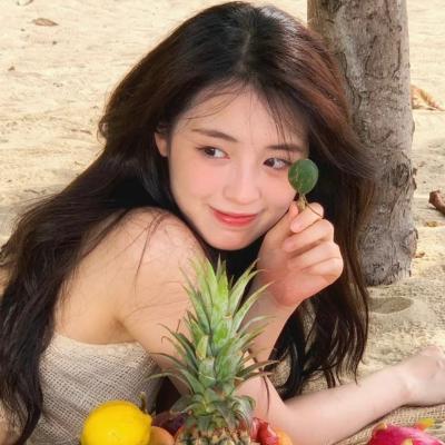 2023年最火女生生头像(24张)