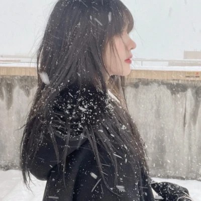 2023女生最流行头像(精选24张)