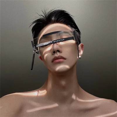 2023年最火的男士头像(24张)