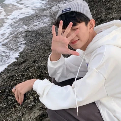 2023年最火的男士头像(24张)