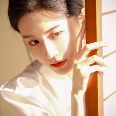 2023最火高颜值头像(24张)