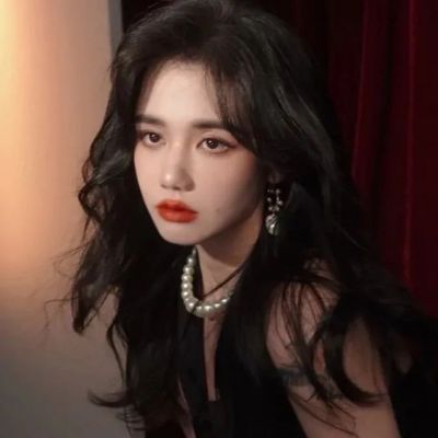 2023最火高颜值头像(24张)