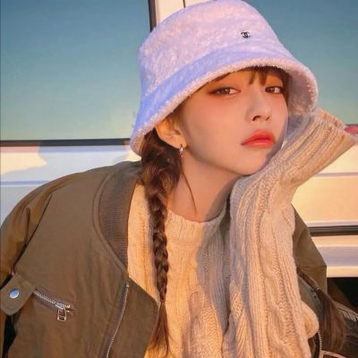 2023最火高颜值头像(24张)