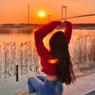 2023年女生最霸气头像(24张)