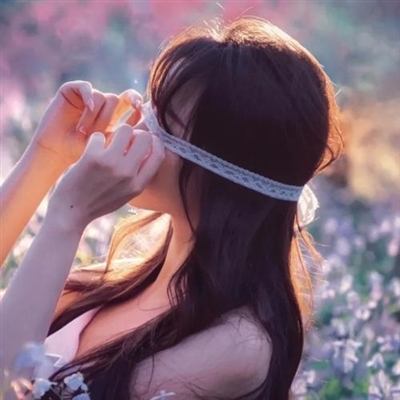 2023最火一个人头像(精选20张)