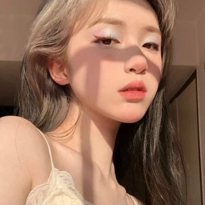 2023年女生最霸气头像(24张)