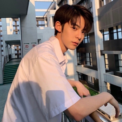 2023年最火的男头像(24张)