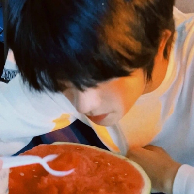 2023年最火的男头像(24张)