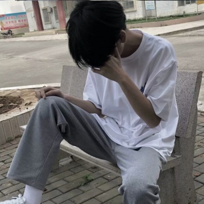 2023年最火的男头像(24张)