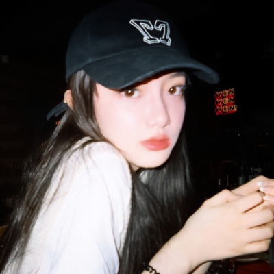 2023最火快手真人头像(22张)