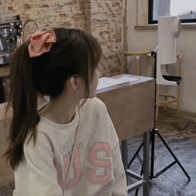 2023最火快手真人头像(22张)