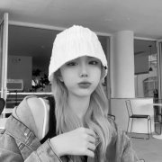 2023最火爆的黑白头像(24张)