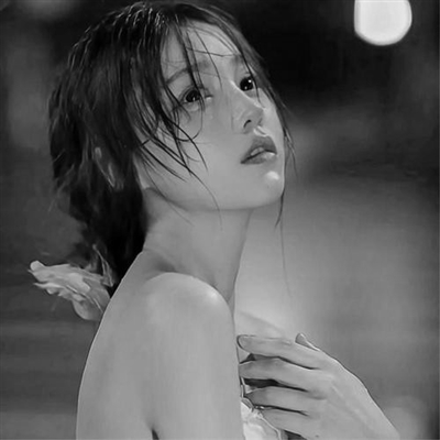 2023最火爆的黑白头像(24张)