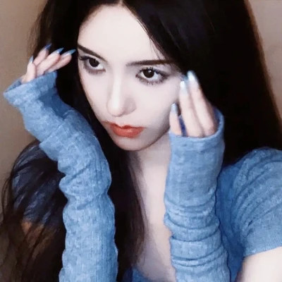 2023年最火的女孩头像(精选22张)