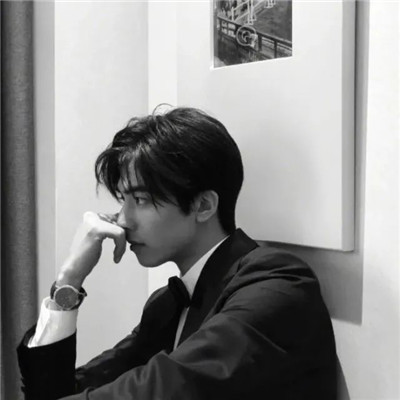 2023最流行洋气男生头像(22张)