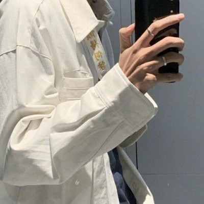 初中男生2023最火微信头像(精选32张)