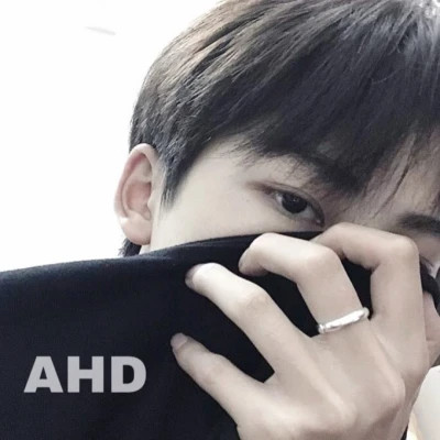 初中男生2023最火微信头像(精选32张)