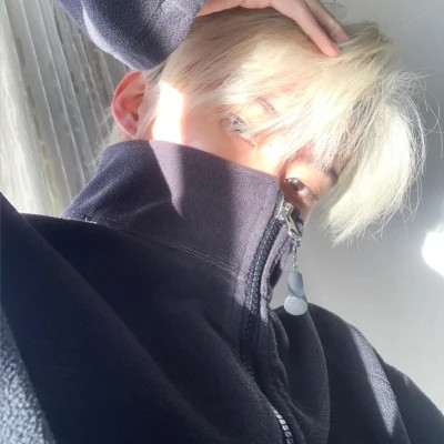 初中男生2023最火微信头像(精选32张)