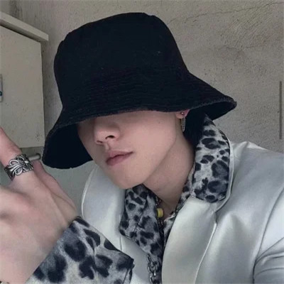 2023年男生最火的头像(精选24张)