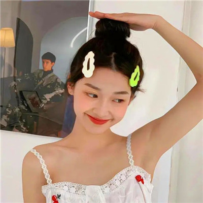 2023年最火霸气女头像(精选24张)