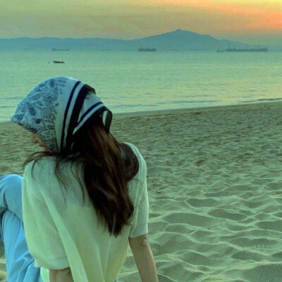 2023年最火的女人微信头像(24张)