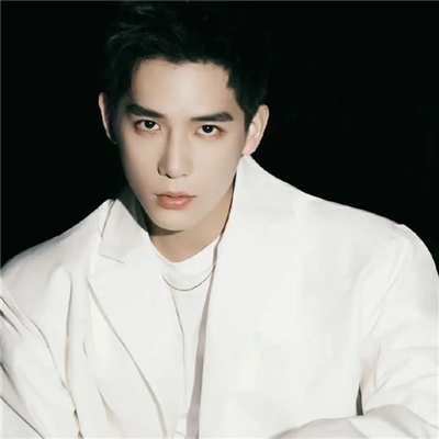 2023最火男生微信头像(22张)