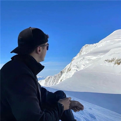 2023最火男生微信头像(22张)