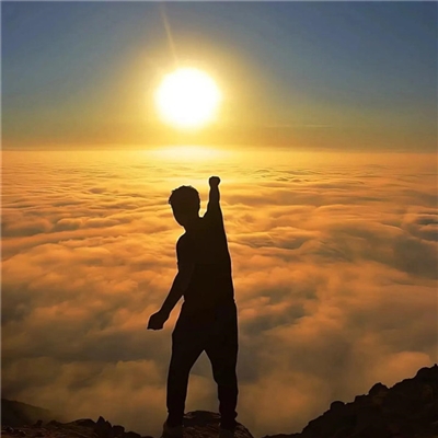 2023最火男生微信头像(22张)