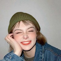 2023年最火浅笑头像(精选24张)