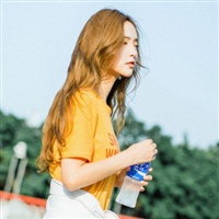 2023年最火浅笑头像(精选24张)