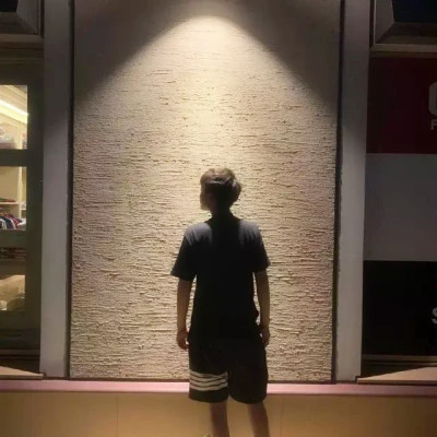 2023年最火的背影情侣头像(24张)