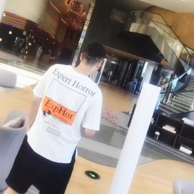 2023年最火的背影情侣头像(24张)