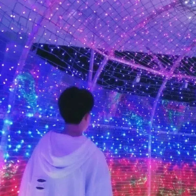 2023年最火的背影情侣头像(24张)