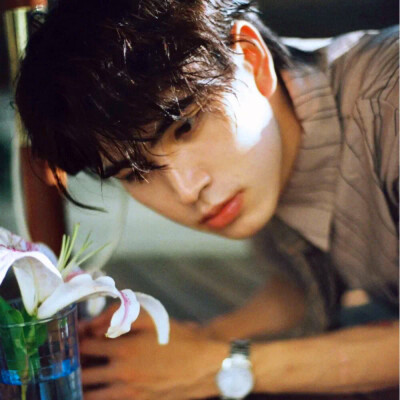 男生2023年最帅的头像(24张)