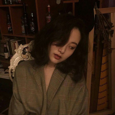 2023最伤感的微信头像(精选20张)