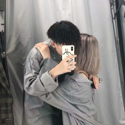 2023最火q版情侣头像(精选20张)