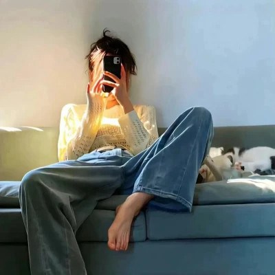 2023最火的女孩头像(24张)