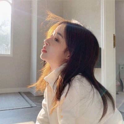 2023最火qq女头像(30张)