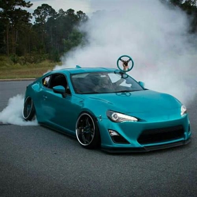 2023最火爆汽车头像(精选24张)