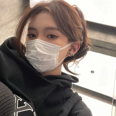 2023年最火真人头像(24张)