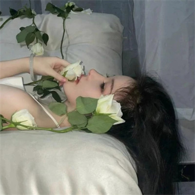 2023年最火真人头像(24张)