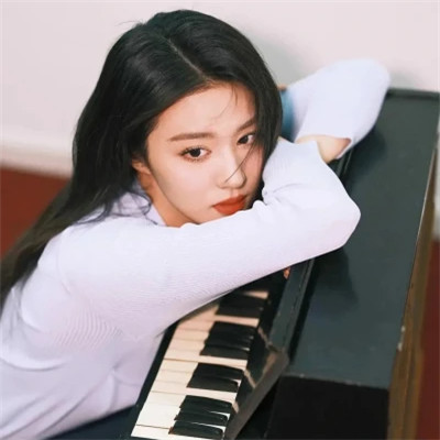 2023年最火真人头像(24张)