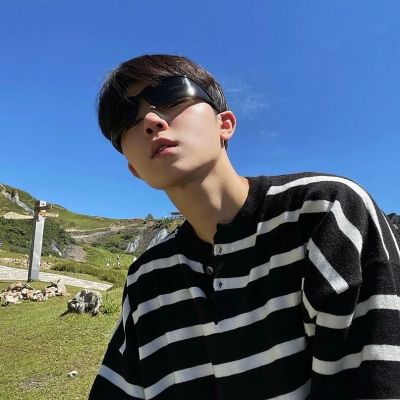 2023男生最潮头像(精选26张)