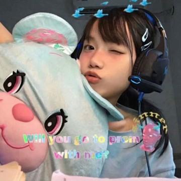 2023年最火网红头像(12张)