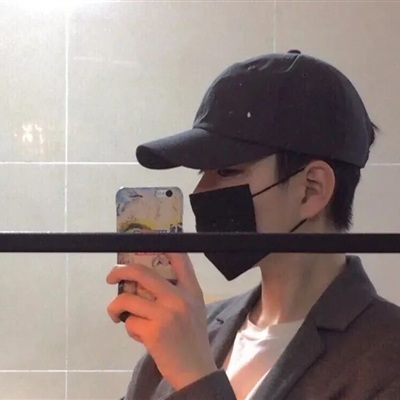 一眼就惊艳的男生头像(24张)