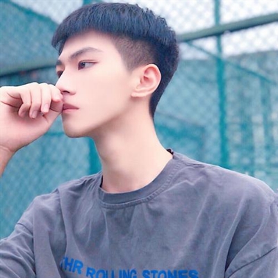 独一无二与众不同头像男阳光(精选24张)